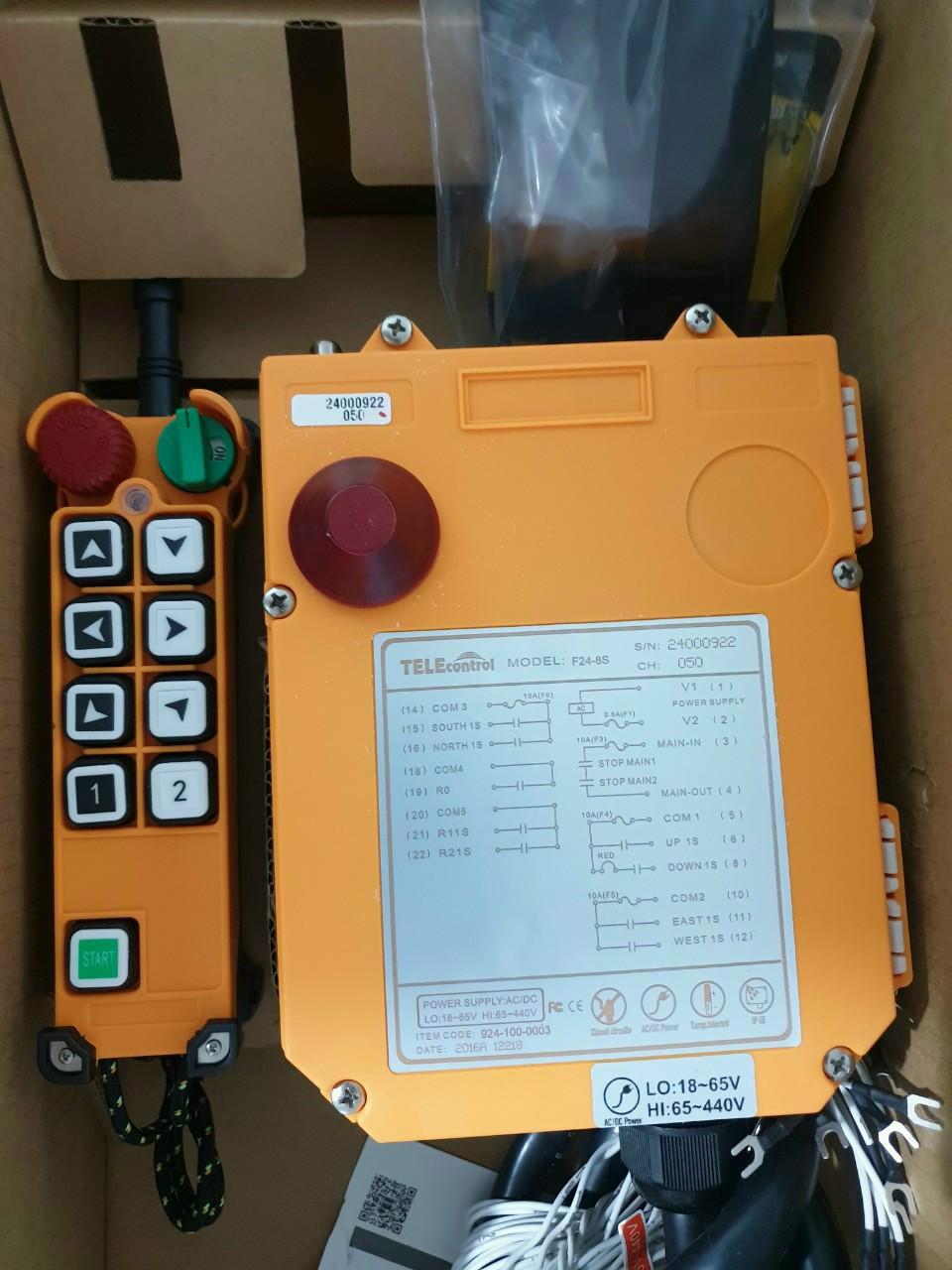 Điều khiển từ xa F24 - 8S Telecontrol