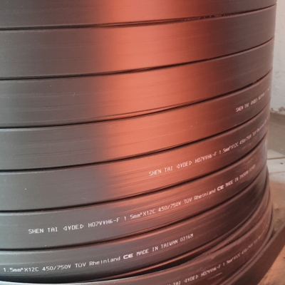 Cáp dẹt 12c x 1.5mm