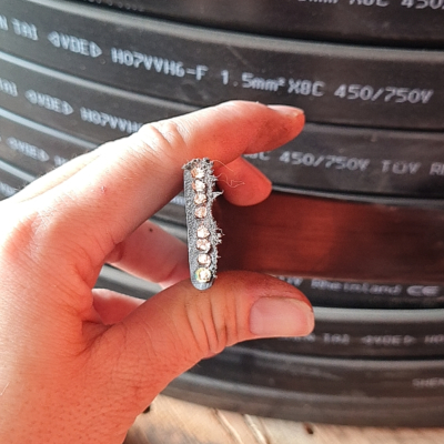 Cáp dẹt 8c x 1.5mm